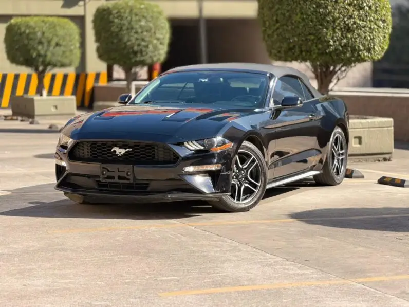 2018 Ford Mustang Ecoboost Premium 2.4 Turbo Tracción Trasera