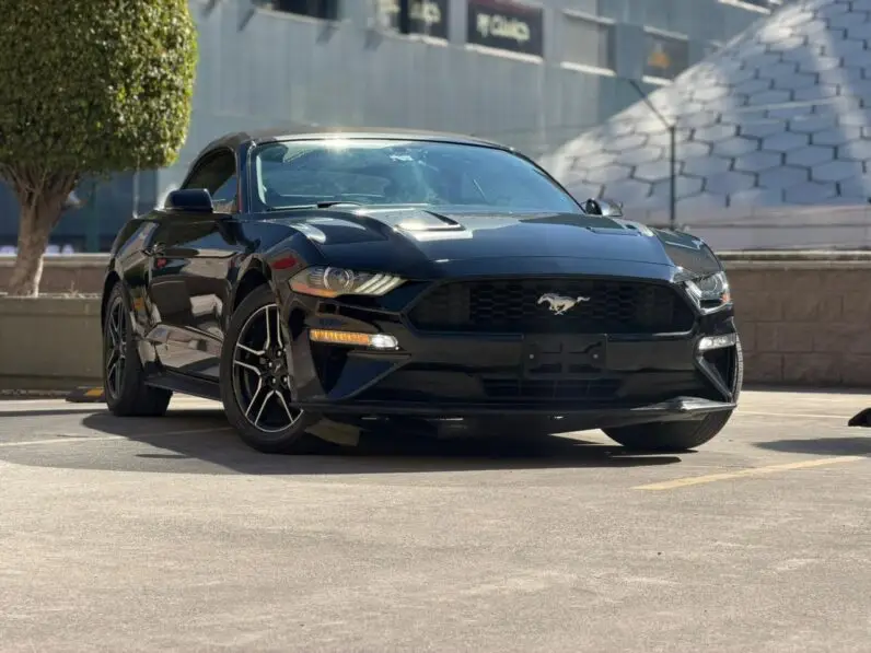2018 Ford Mustang Ecoboost Premium 2.4 Turbo Tracción Trasera