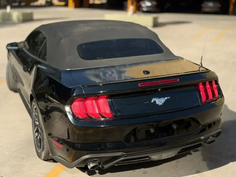 2018 Ford Mustang Ecoboost Premium 2.4 Turbo Tracción Trasera