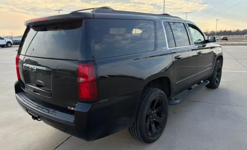 2017 Chevrolet Suburban 1500 LT 5.3 V8 4 X 4