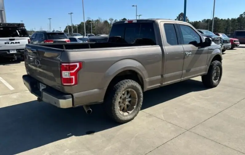 2017 Ford F150 XLT 3.5 V6 Turbo RWD