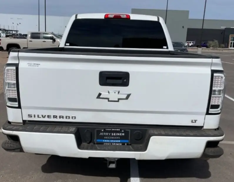 2017 Chevrolet Silverado 1500 LT 5.3 V8 Tracción Trasera