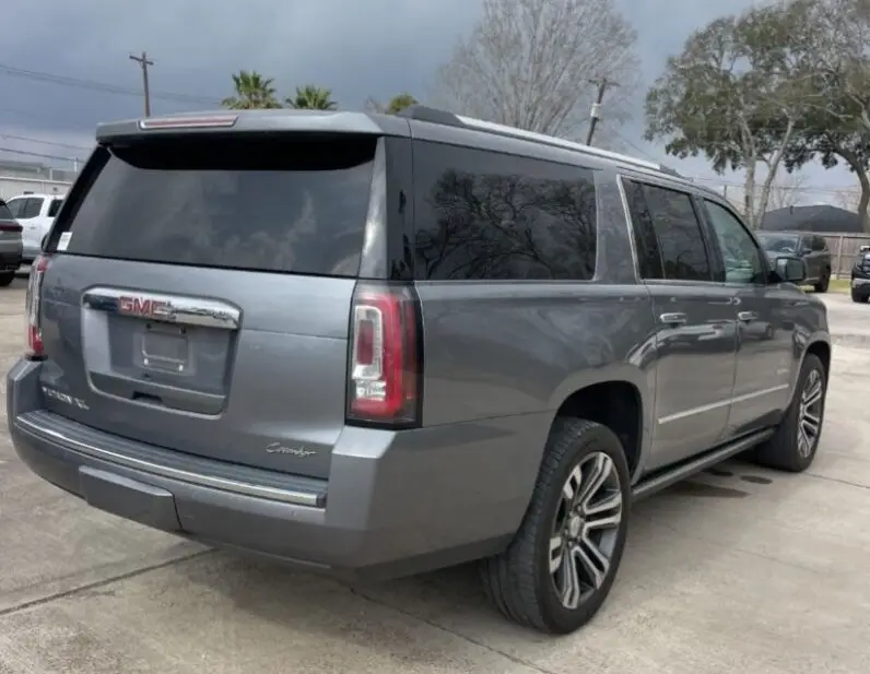 2018 GMC YUKON DENALI XL 6.2 V8 4 X 4