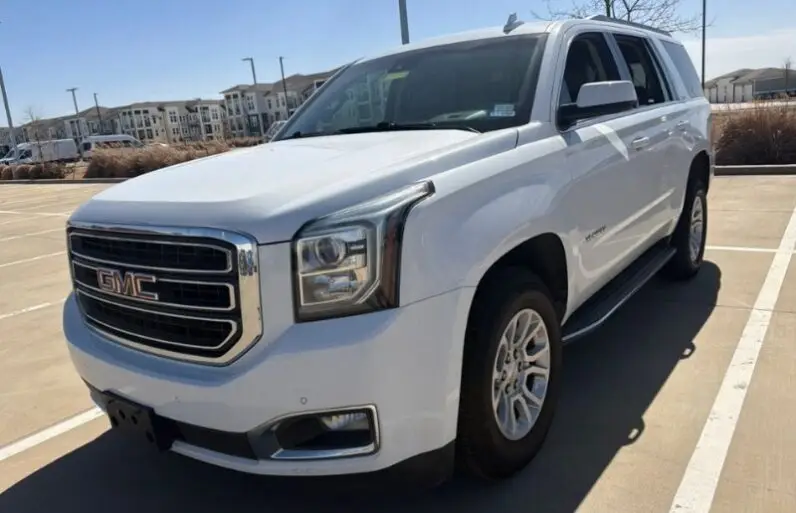 2017 GMC YUKON DENALI 5.3 V8 RWD