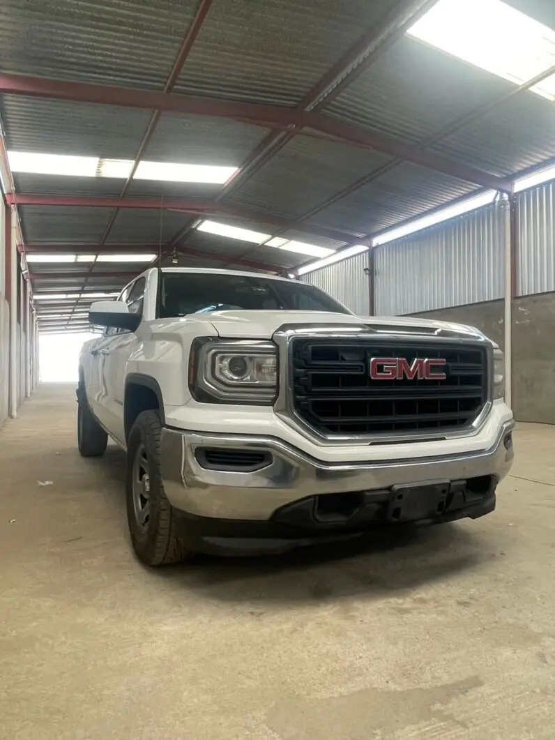 2017 GMC 1500 Base 4.3 V6 RWD