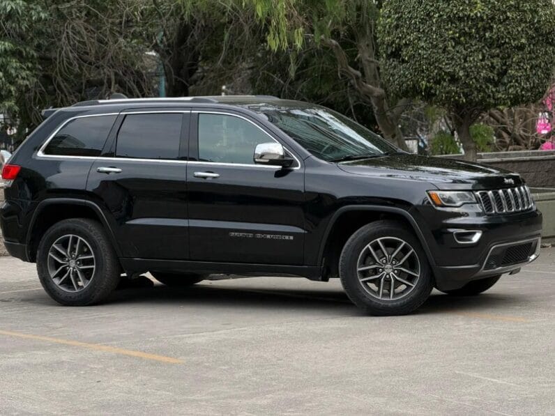 2017 Jeep Cherokee Limited 3.6 V6 4 X 4