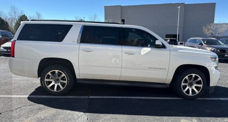 2017 Chevrolet Suburban 1500 LT 5.3 V8 4 X 4