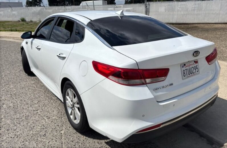 Kia Optima LX 2.4 FWD 2018
