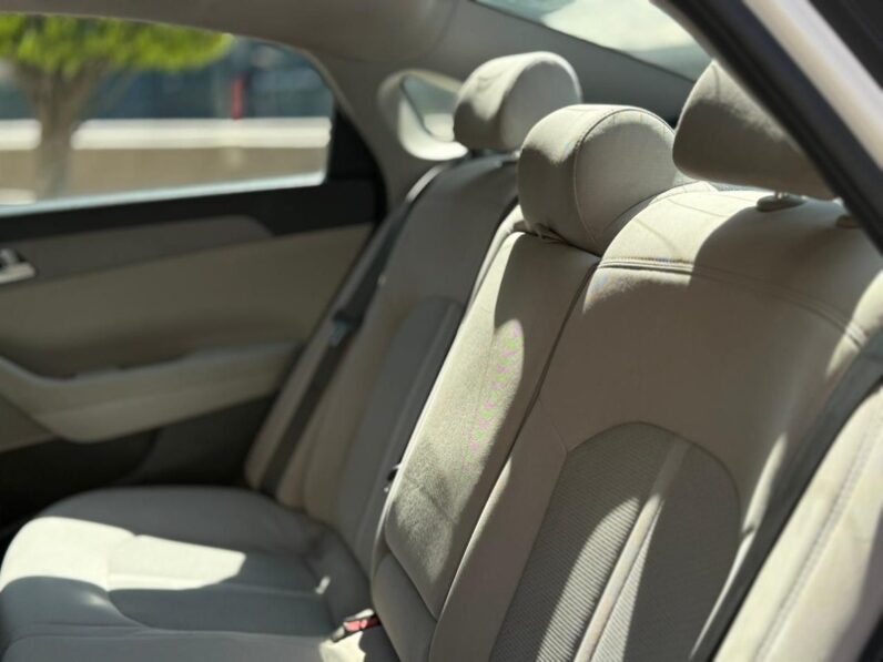 HYUNDAI SONATA BASE 2017