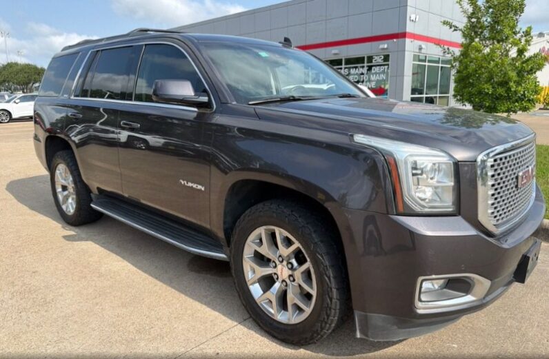 GMC YUKON 1500 SLT 5.3 V8 4 X 4 2017