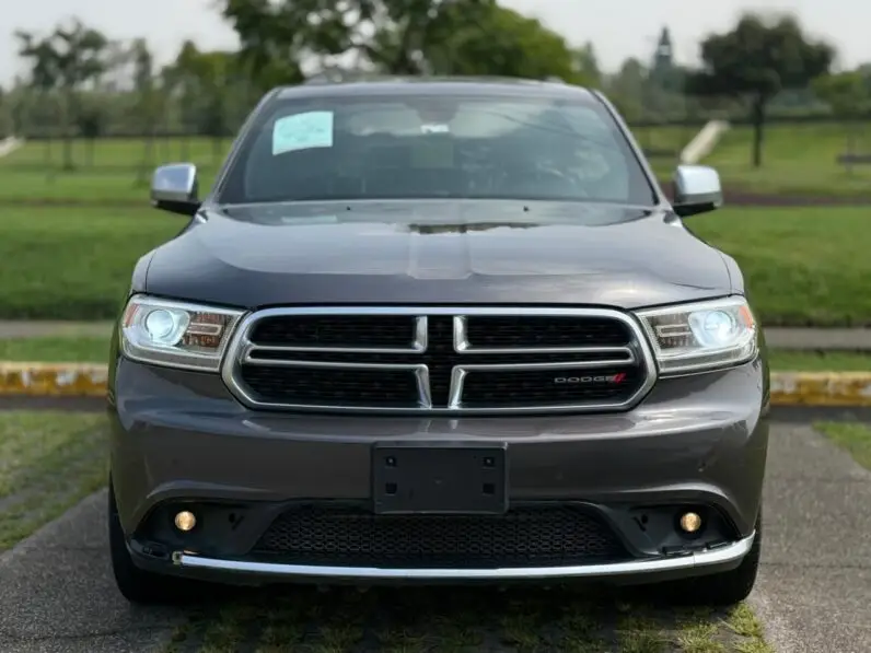 2018 Dodge Durango Citadel - vista lateral frontal