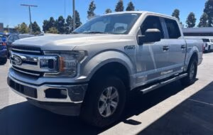 2018 Ford F-150 XLT - vista frontal