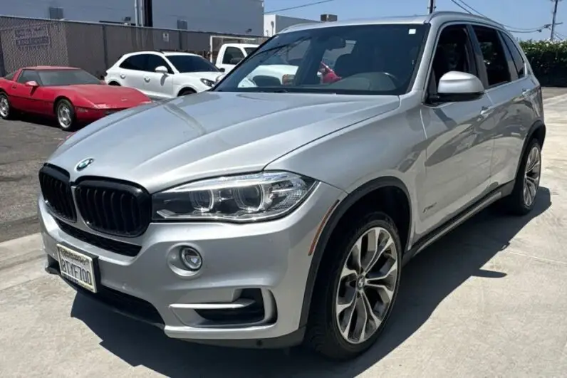 2017 BMW X5 XDrive35i - vista frontal