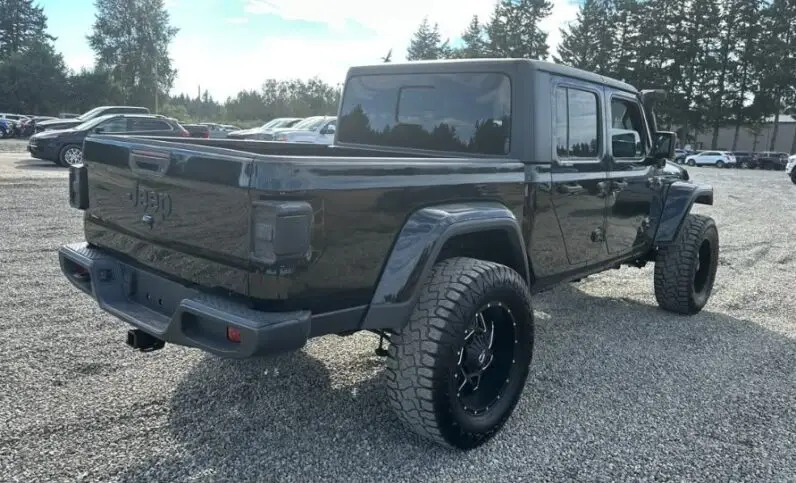 2020 Jeep Gladiator Sport - vista frontal