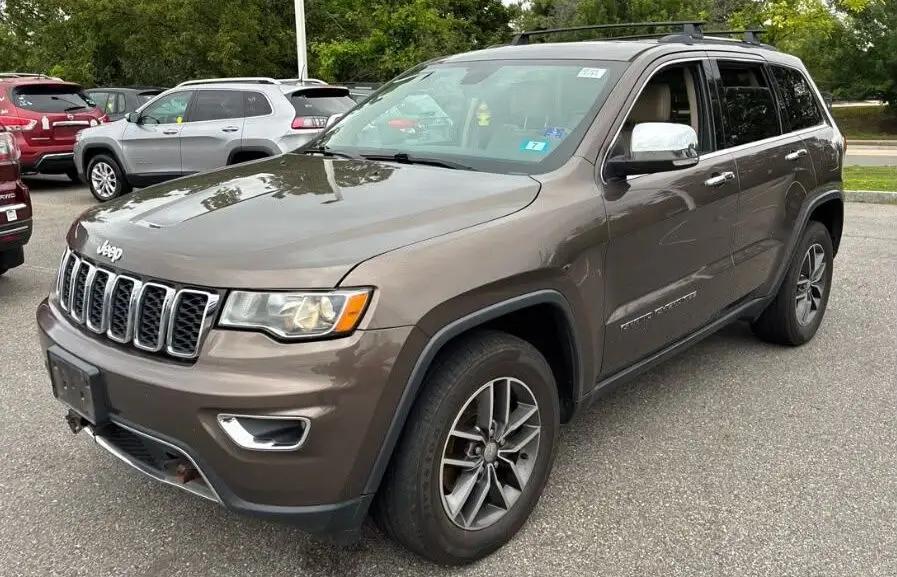 2017 Jeep Grand Cherokee Limited - vista frontal