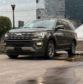 2018 Ford Expedition Limited - vista frontal