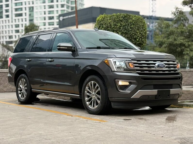 2018 Ford Expedition Limited - vista lateral frontal