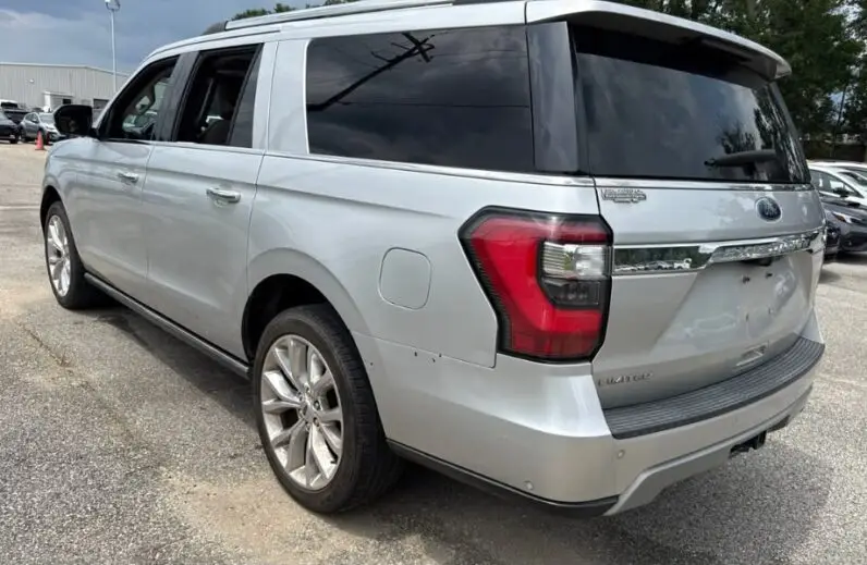 2019 Ford Expedition MAX Limited - vista lateral frontal