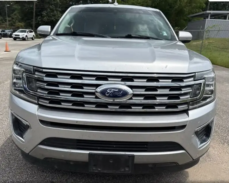 2019 Ford Expedition MAX Limited - vista lateral izquierdo