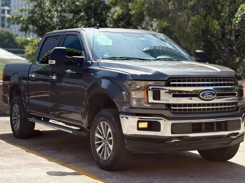 2018 Ford F-150 XLT - vista lateral derecho