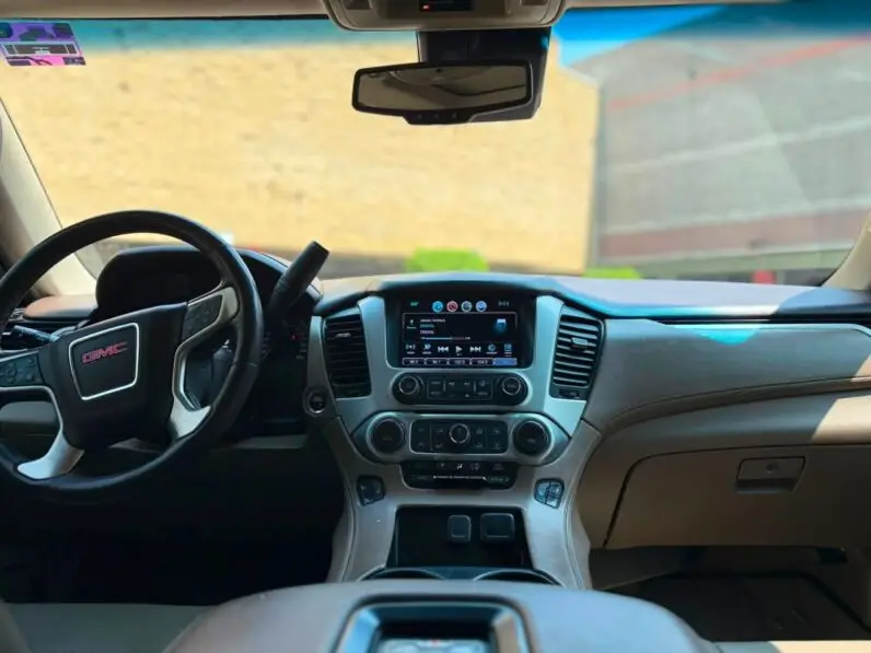 2017 GMC Yukon SLT