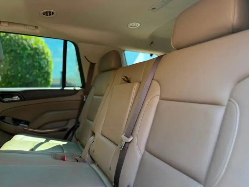 2017 GMC Yukon SLT - vista lateral izquierdo