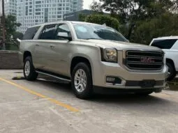 2017 GMC Yukon XL 1500 SLT
