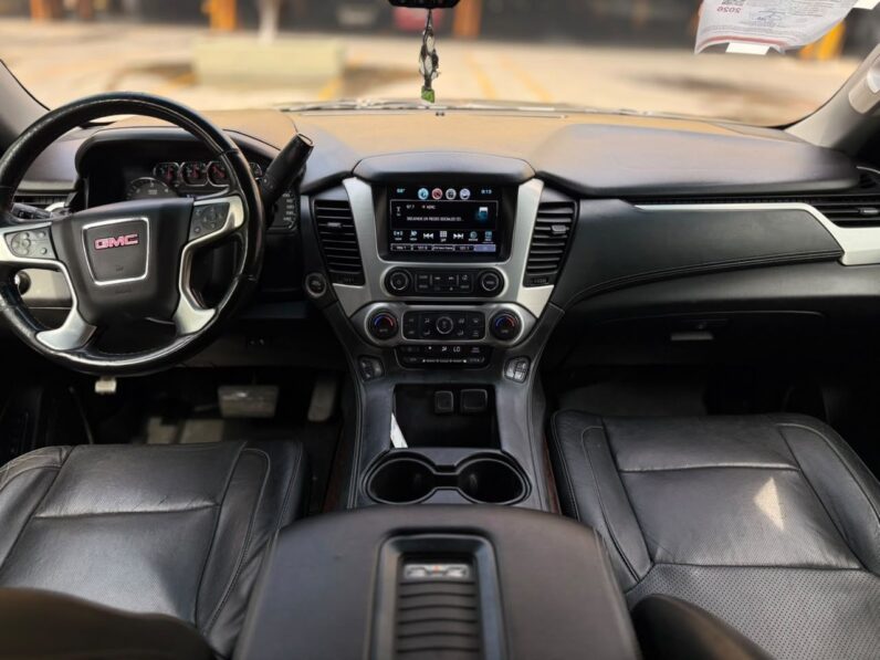 2017 GMC Yukon XL 1500 SLT