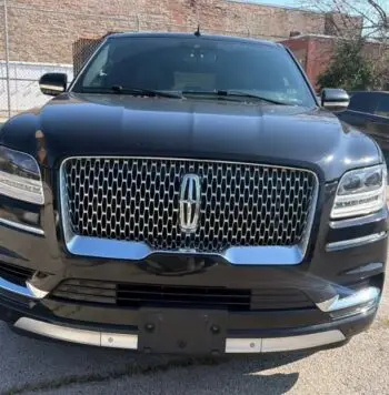 2021 Lincoln Navigator Reserve - vista frontal