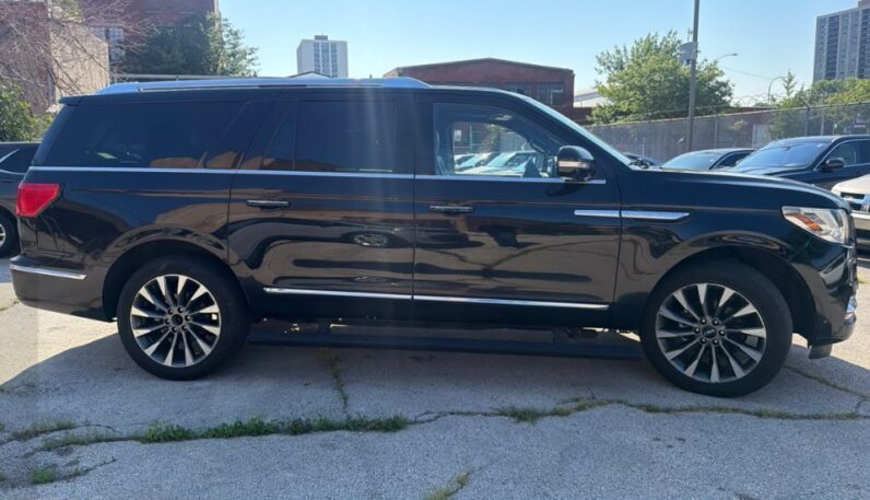 2021 Lincoln Navigator Reserve - vista lateral trasero