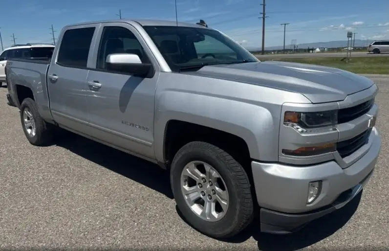 2018 Chevrolet Silverado 1500 LT Z71 - vista lateral trasero