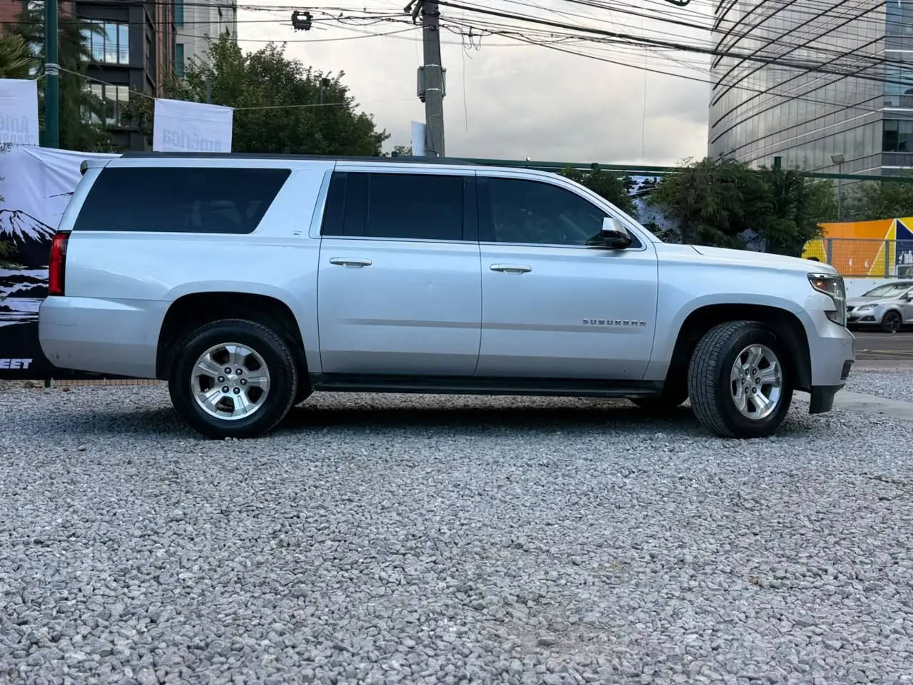 2017 Chevrolet Suburban 1500 LT
