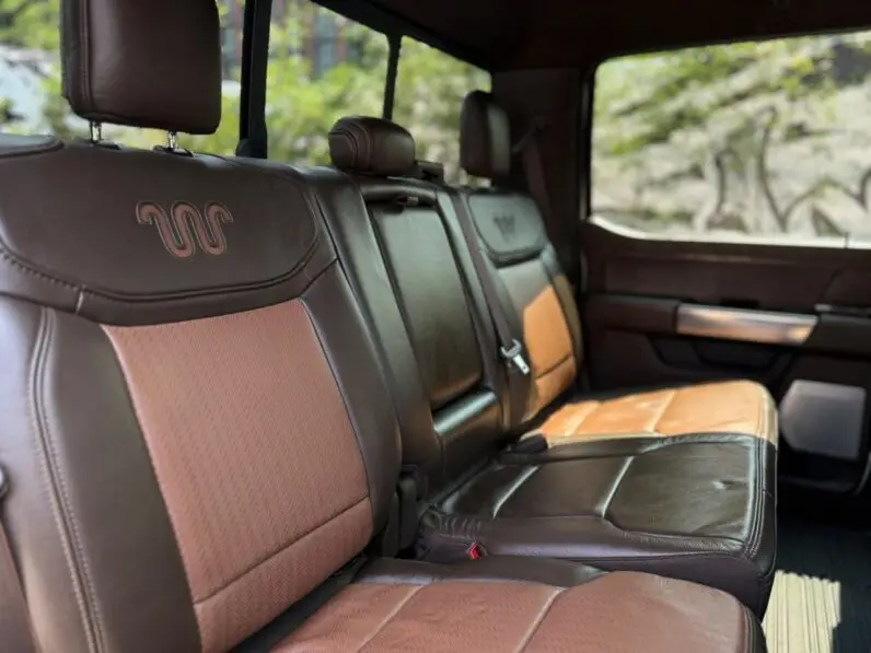 2021 Ford F-150 King Ranch - vista lateral izquierdo