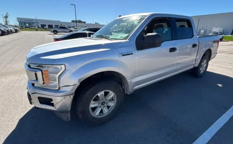 2019 Ford F-150 XLT - vista lateral izquierdo