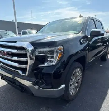 2019 GMC Sierra 1500 SLE - vista frontal