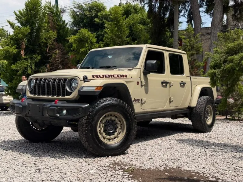2020 Jeep Gladiator Rubicon - vista trasera