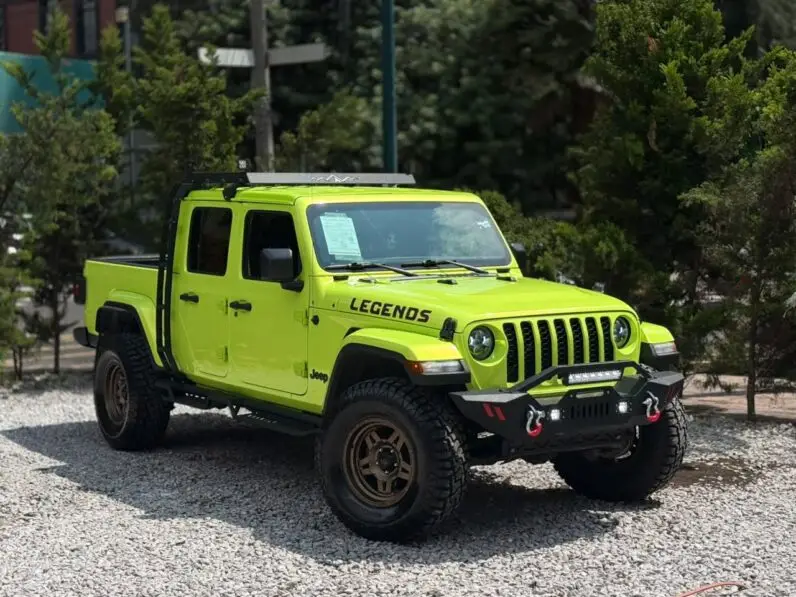 2021 Jeep Gladiator Sport