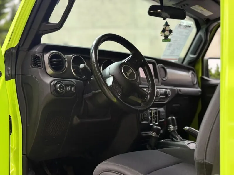 2021 Jeep Gladiator Sport