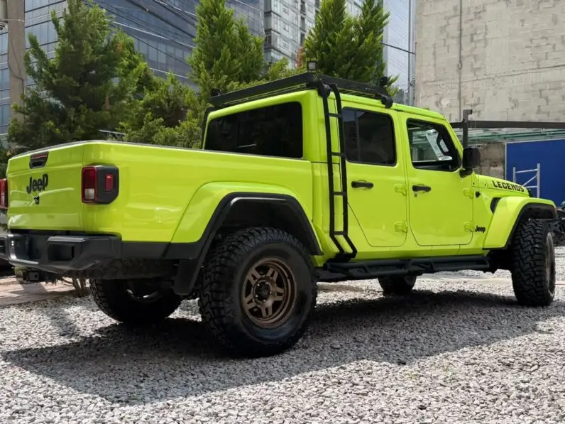 2021 Jeep Gladiator Sport - vista lateral derecho