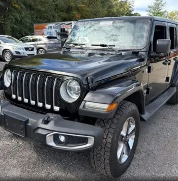 2018 Jeep Wrangler Unlimited Sahara - vista lateral frontal